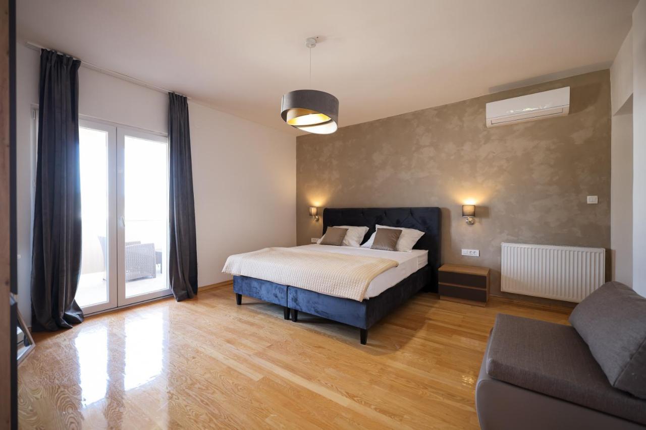 Apartments Skara Bibinje Bagian luar foto