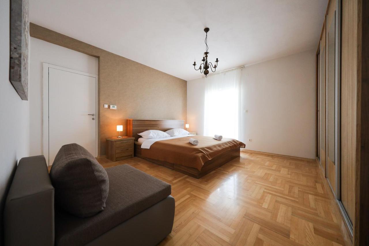 Apartments Skara Bibinje Bagian luar foto