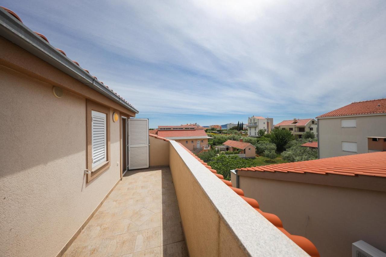 Apartments Skara Bibinje Bagian luar foto